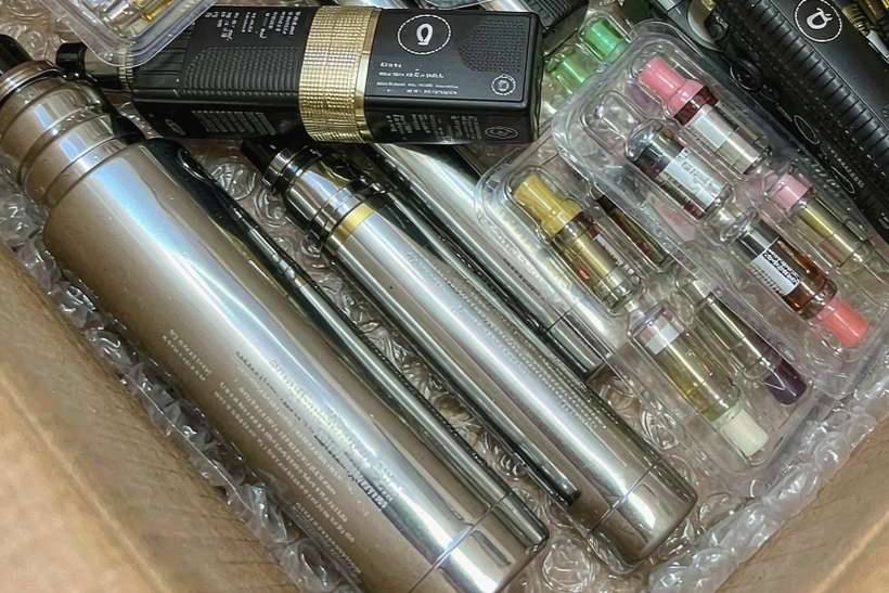 B2B Supply of Kafficarat devices — sea freight