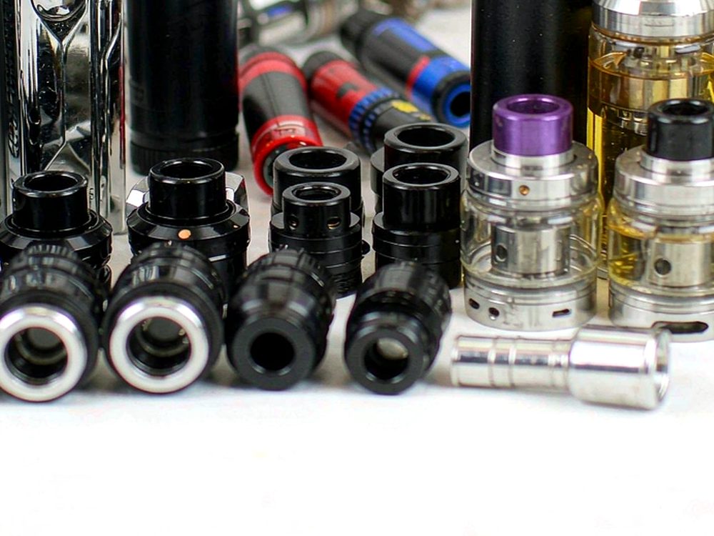 Market Overview of Kafficarat accessories — premium tier