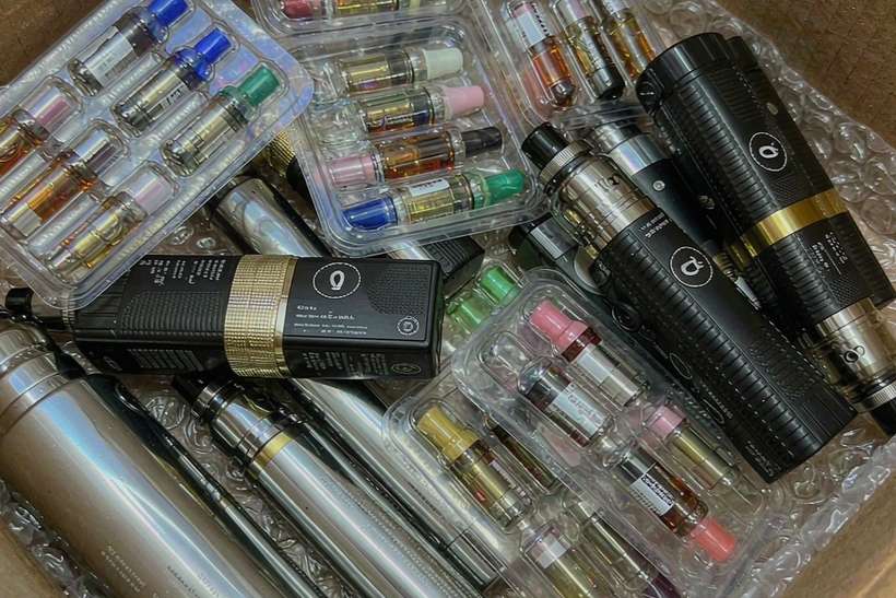 Restocking Kafficarat accessories — sea freight