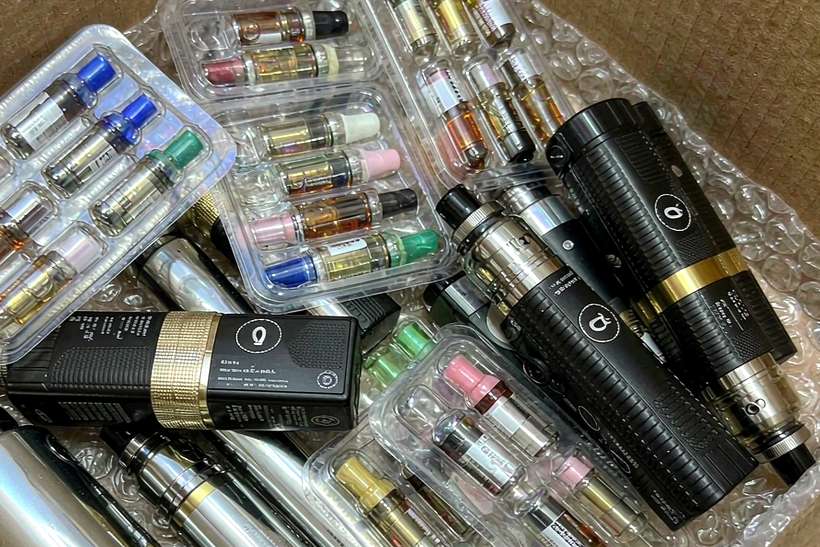 Top Picks of Kafficarat tanks — container load