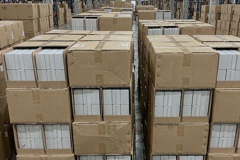 Warehouse Options for Kafficarat accessories — container load