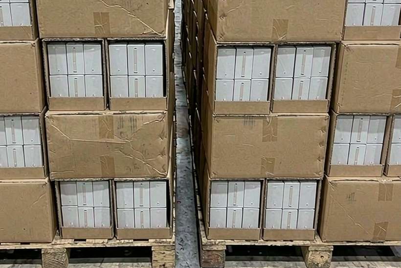 Warehouse Options for Kafficarat products — container load